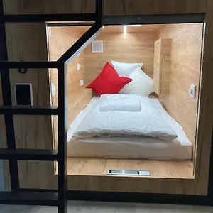 https://capsule-hostel-ikov-tower.praguehotelsweb.com