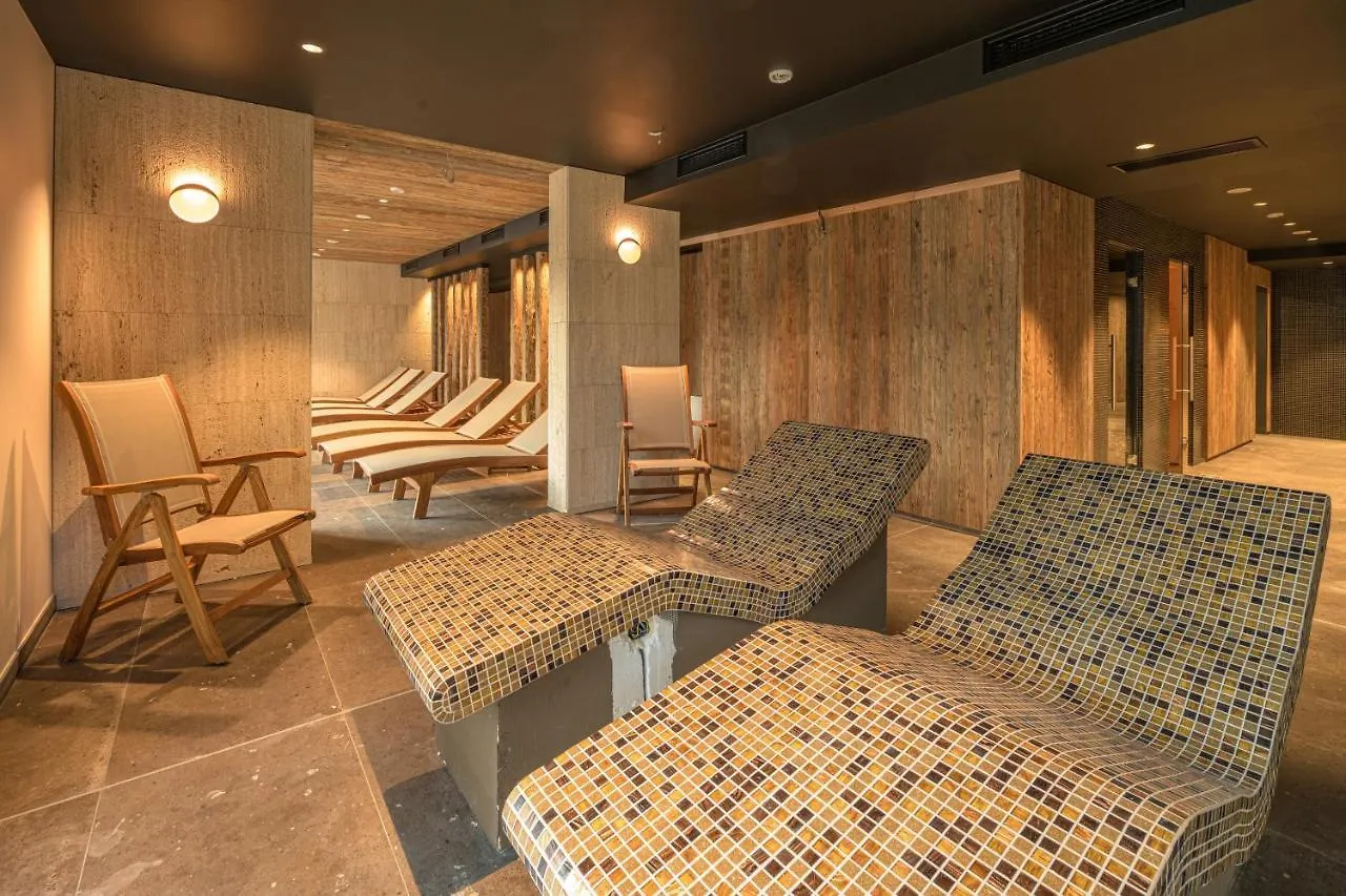 Palace Apartments Spindleruv Mlyn 4*,